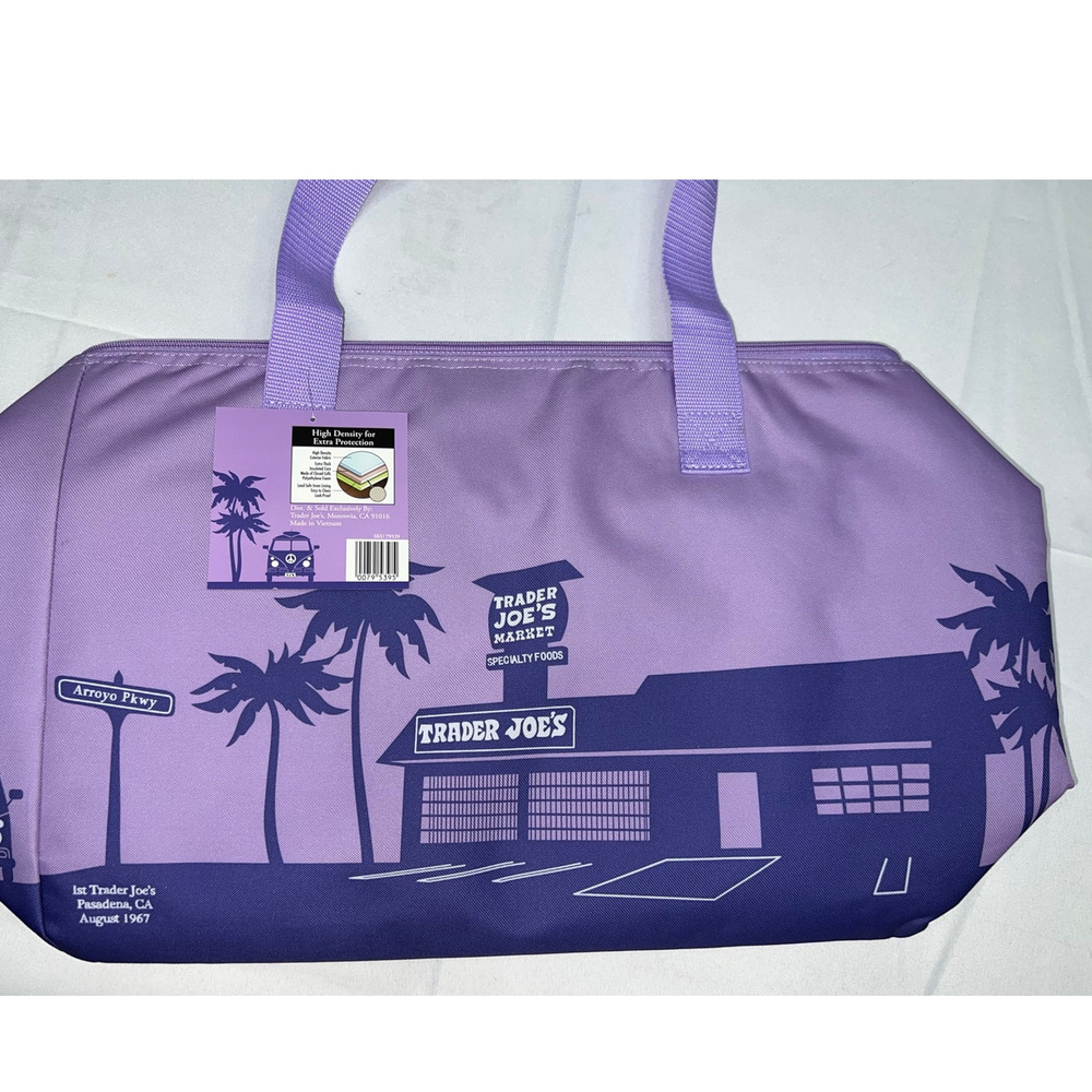 Trader Joe's Purple Insulated Tote Cooler Bag Reusable Grocery Shopping - Picture 3 of 11